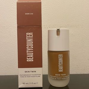 Beautycounter Skin Twin Featherweight Foundation